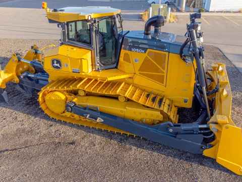 Yellow John Deere bulldozer